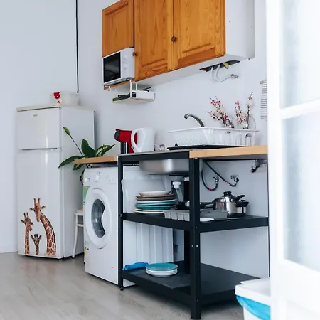 Aquilla Family 204 Homestay Lisbon